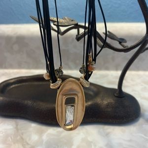 Statement Piece Necklace Gold With Large Stone